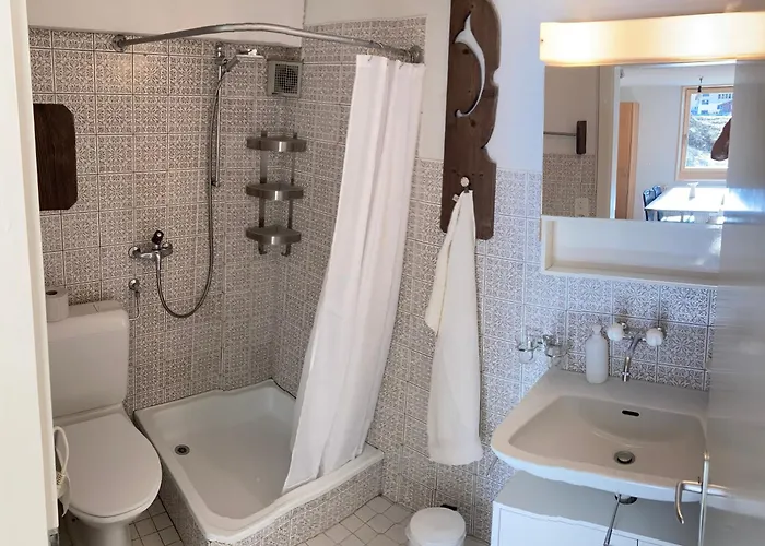 Wasserfall 3-zimmerferienwohnung Moebliert