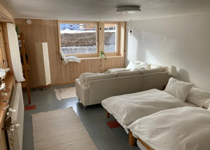 Wasserfall 3-zimmerferienwohnung Moebliert Adelboden